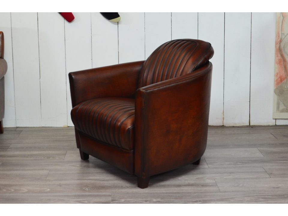 Fauteuil Club BATEAU - Assise liserée - Marron foncé E1 / Finition E8