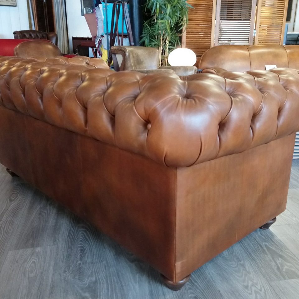 Canapé Chesterfield NEWTON - Marron B3