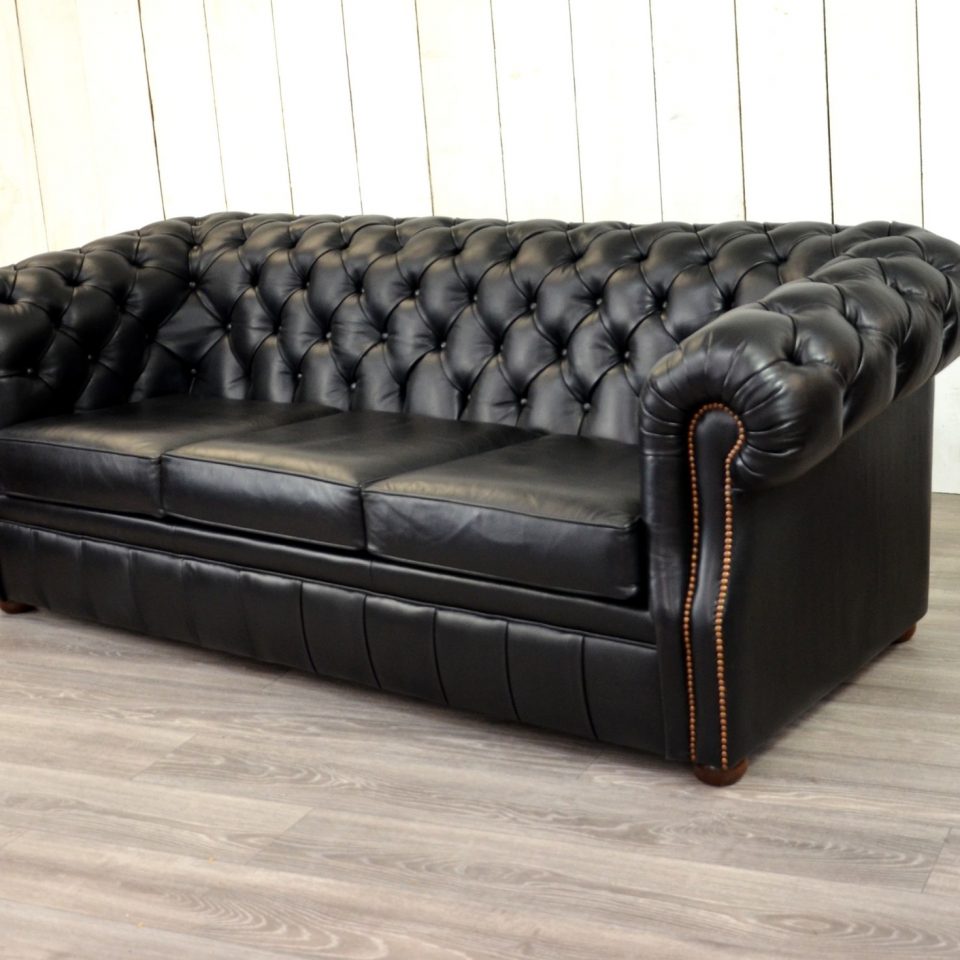 Canapé Chesterfield Cook 205 cm Noir - modèle d'exposition